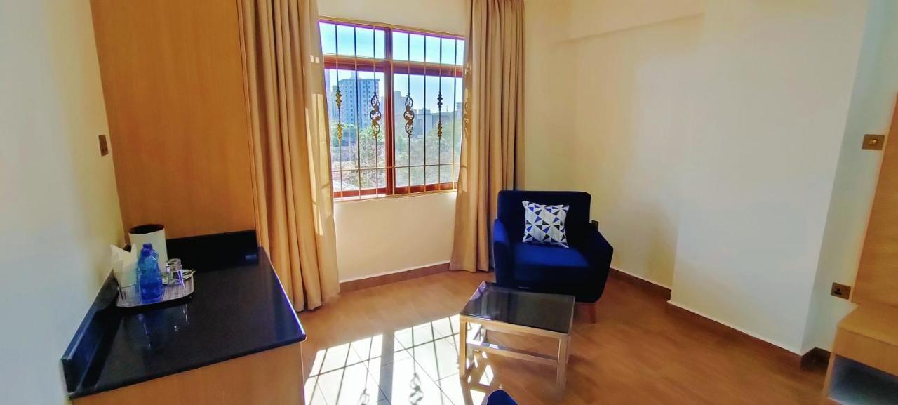 Hays Suites Hotel Найроби Экстерьер фото