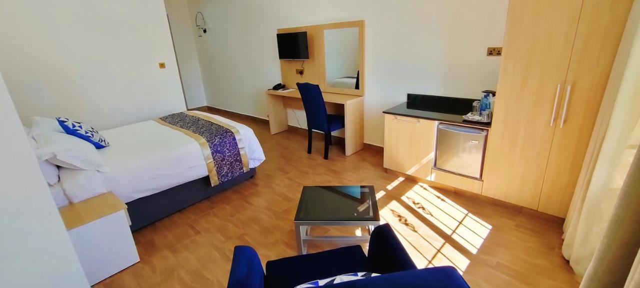 Hays Suites Hotel Найроби Экстерьер фото